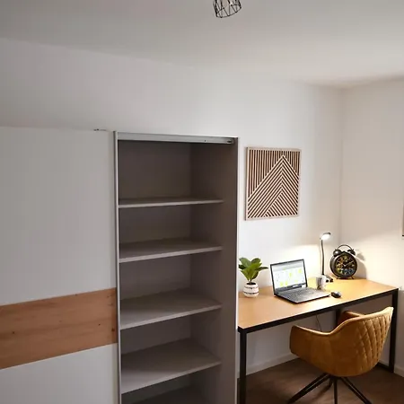 Appartement Komfort-apartment - 93m2 - Zentral - Naehe Stadtpark
