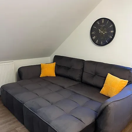 Apartment Komfort-apartment - 93m2 - Zentral - Nähe Stadtpark *