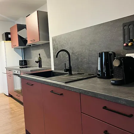 Apartment Komfort-apartment - 93m2 - Zentral - Nähe Stadtpark *