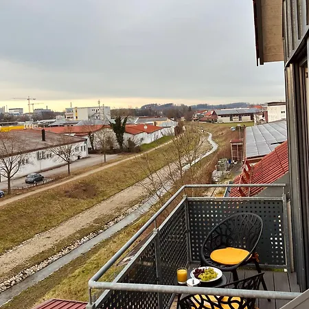 Apartment Komfort-apartment - 93m2 - Zentral - Nähe Stadtpark *