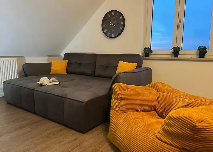 Komfort-apartment - 93m2 - Zentral - Naehe Stadtpark