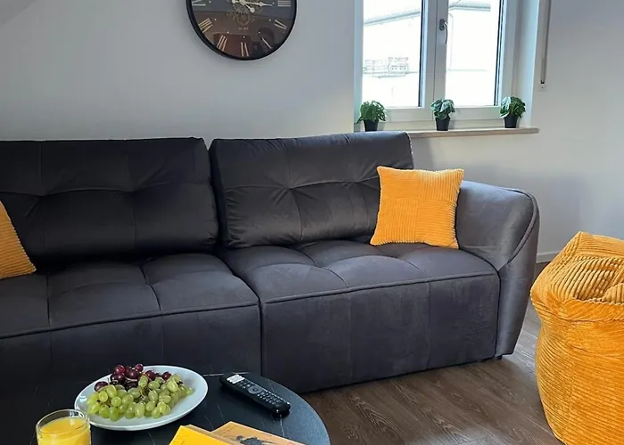 Komfort-apartment - 93m2 - Zentral - Naehe Stadtpark Apartment