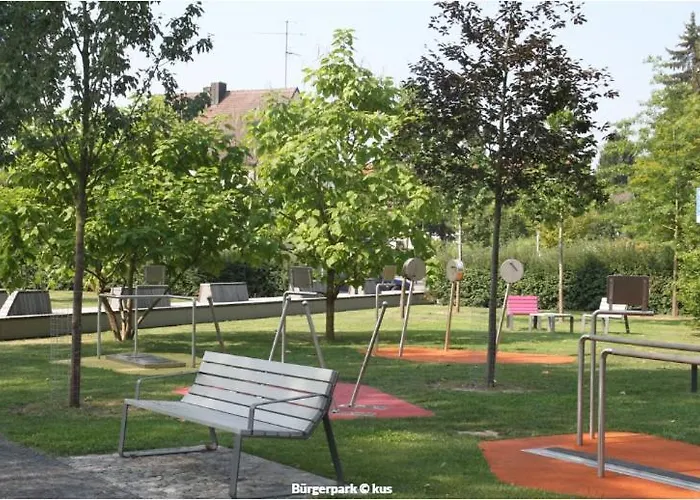 Apartment Komfort-apartment - 93m2 - Zentral - Naehe Stadtpark